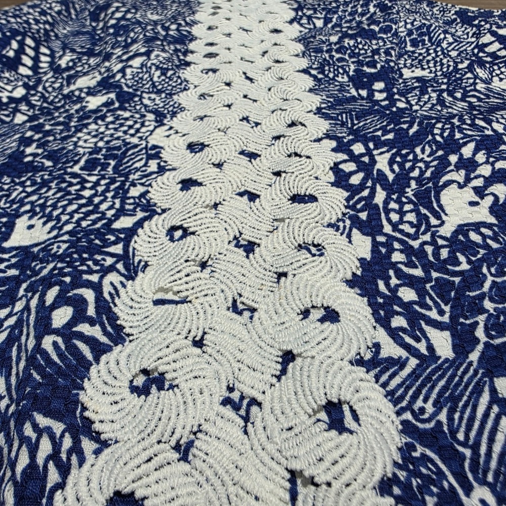 Lilly Pulitzer Shift Dress Women 8 Blue White Fish Print Crochet Lace Nautical - Picture 2 of 10